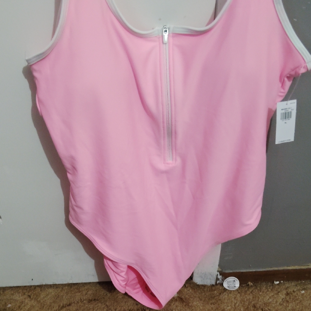 Old Navy Pink Women's One Piece Swimsuit